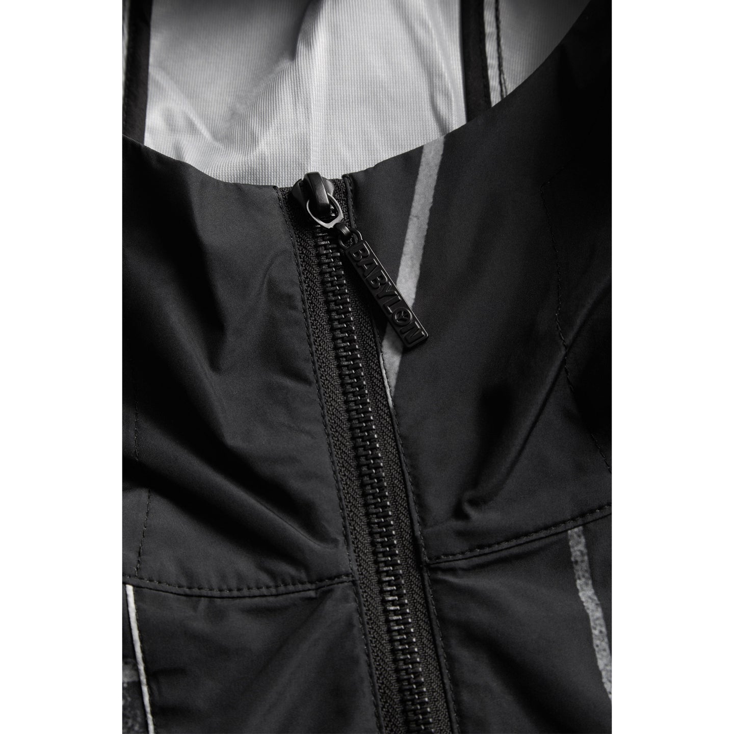 AIRBRUSHED RAIN JACKET